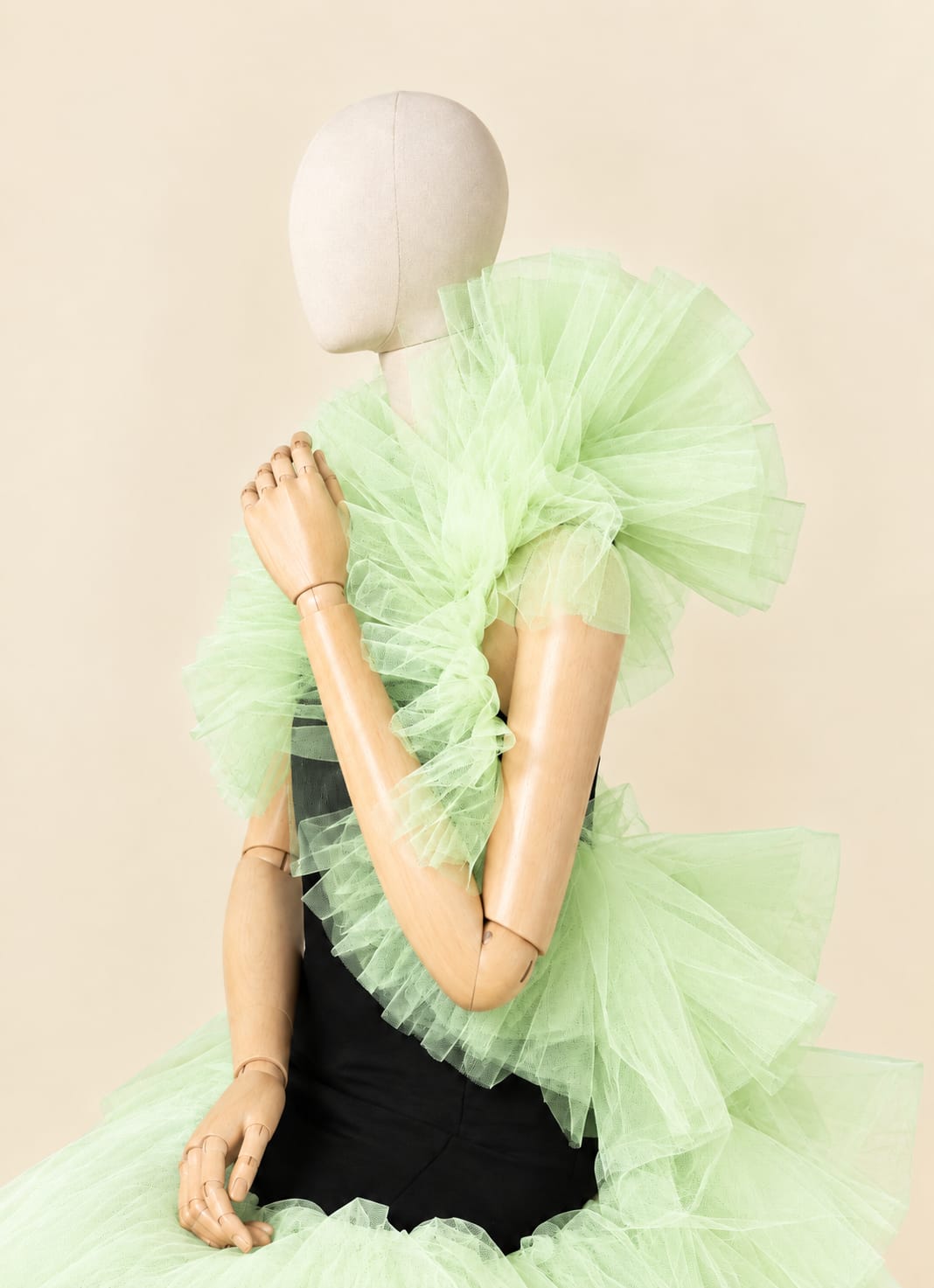 Layered Mesh Shoulder Fringe Accessory