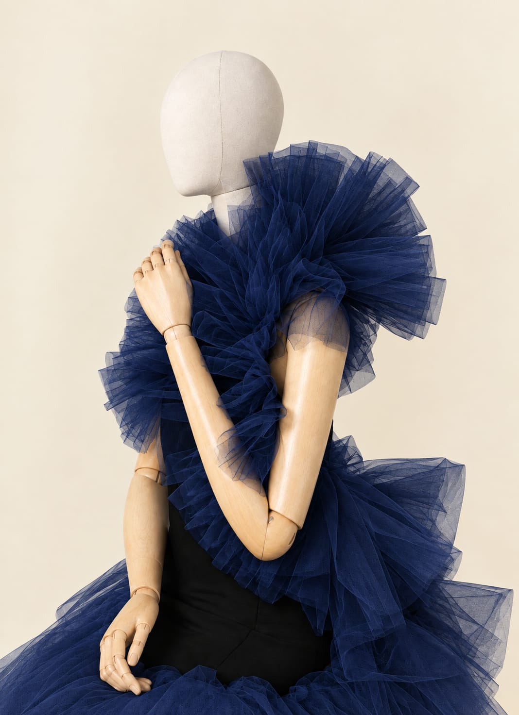 Layered Mesh Shoulder Fringe Accessory